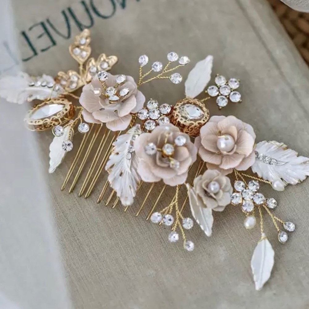 Rose Gold & Crystal Bridal Hairpiece - NWOT - Picture 1 of 2
